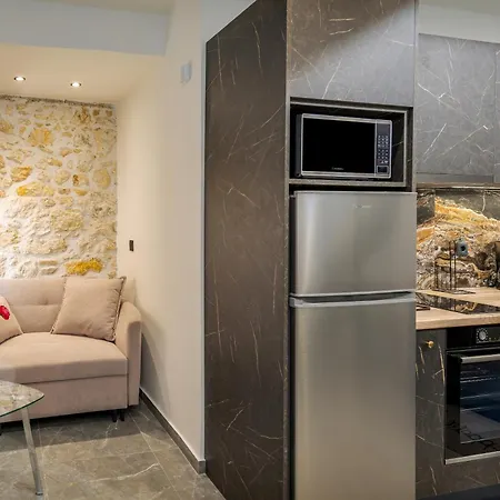Anassa 14 Luxury One Bedroom Maisonette アパート イラクリオン