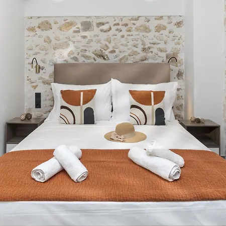 Anassa 14 Luxury One Bedroom Maisonette Apartment Iraklio